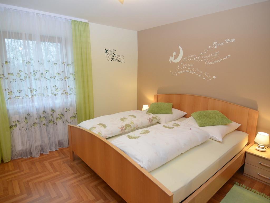 Holiday Flat With Swimming Pool In Prackenbach Viechtach Exterior foto